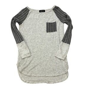 Fabrik Size Small Black & Cream/Off White Knit Tunic with Accent Pocket